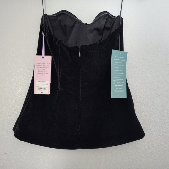 Johnny Wujek for JCPenney Black Velvet Sweetheart Neck Corset Top – Size 5 – NWT - Picture 2 of 10
